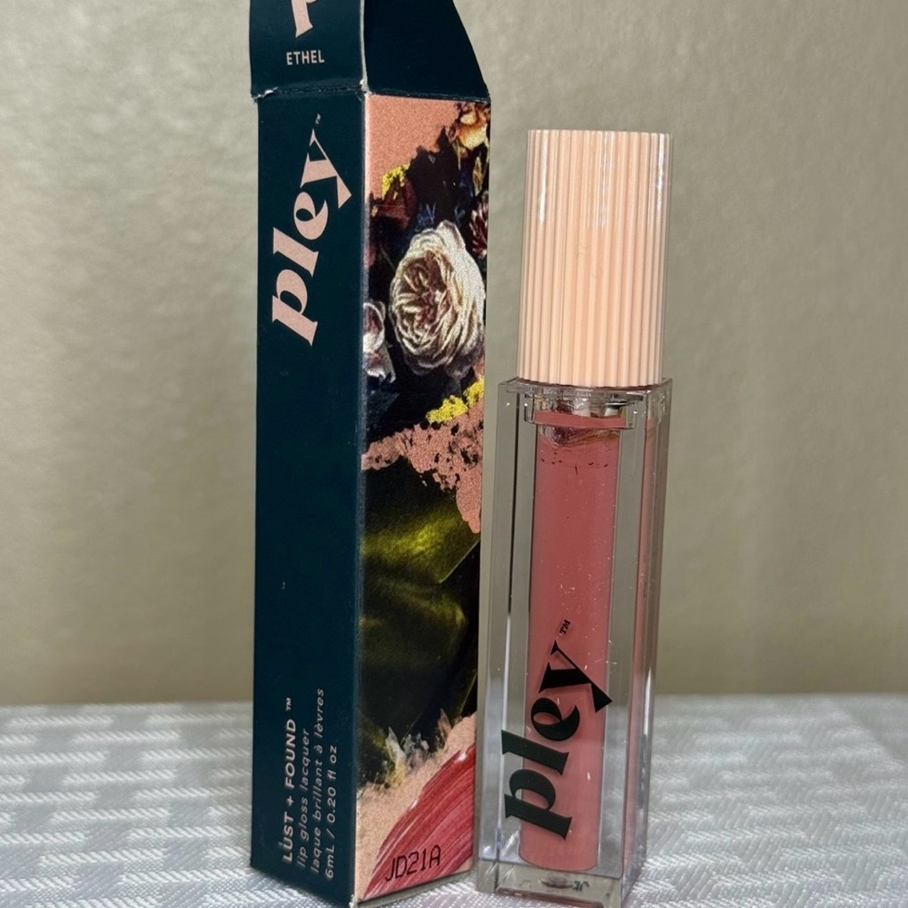 Pley Lust + Found lip gloss lacquer – Full Size, New in Box!& Pley Date Stick
